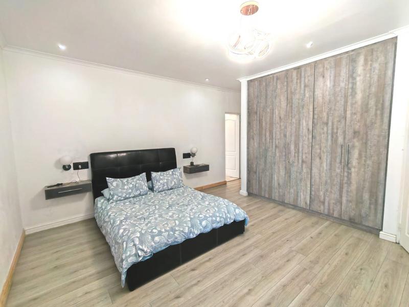 5 Bedroom Property for Sale in Welgelegen Western Cape